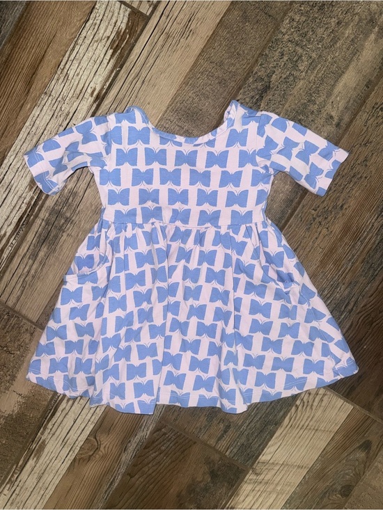 Hanna Andersson Other - Hanna Andersson Pink Dress with Light Blue Bow Pattern